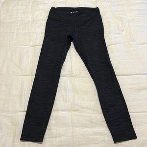 Outdoor Voices 24” Workout Legging. Size Small.